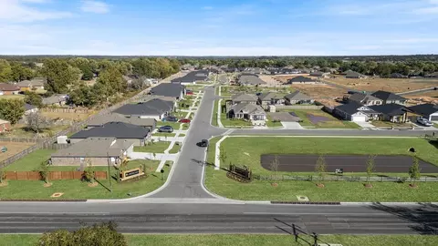 View/Area - Woodrock St., Harrah, OK 73045 photo 16 of 21