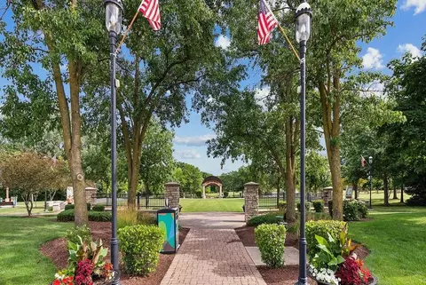 View/Area - 15000 S Mccarthy Cir, Plainfield, IL 60544 photo 4 of 6