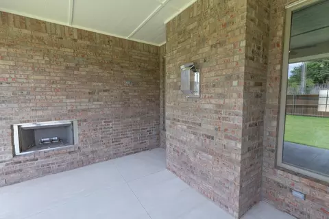 Exterior - 2920 E Northampton St, Broken Arrow, OK 74014 photo 16 of 18