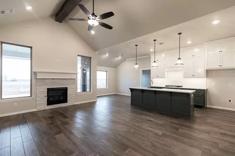 Living - 2920 E Northampton St, Broken Arrow, OK 74014 photo 4 of 4
