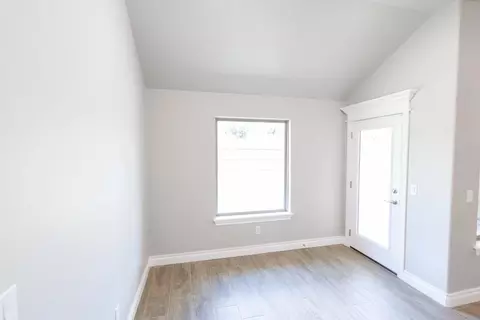 Entry Way - 2920 E Northampton St, Broken Arrow, OK 74014 photo 1 of 3