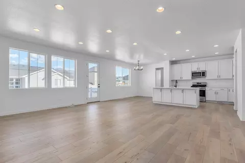 Living - 6417 N Vernon Dr, Eagle Mountain, UT 84005 photo 1 of 6