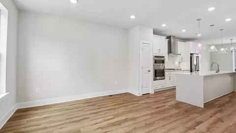Living - 2519 Light St, Baltimore, MD 21230 photo 2 of 8