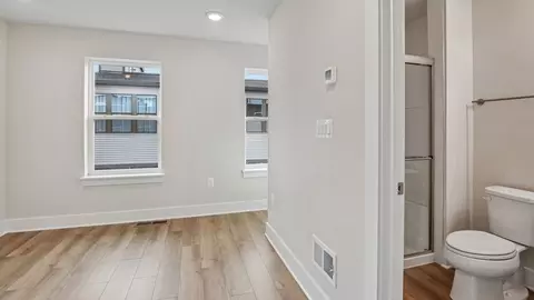 Bedroom - 2519 Light St, Baltimore, MD 21230 photo 2 of 7