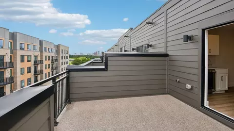 Exterior - 2519 Light St, Baltimore, MD 21230 photo 3 of 4