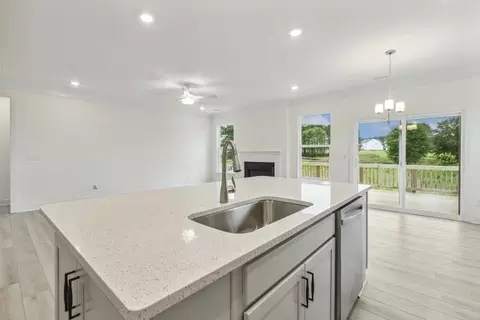 Kitchen - 237 Redland Rd, Advance, NC 27006 photo 3 of 5