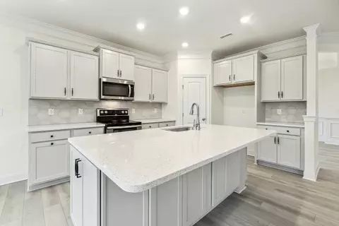 Kitchen - 237 Redland Rd, Advance, NC 27006 photo 2 of 5