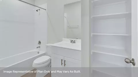 Bath - 430 Denali Dr, Kyle, TX 78640 photo 1 of 11