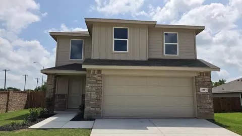 4101 Woodhill Bend Dr, Crowley, TX 76036