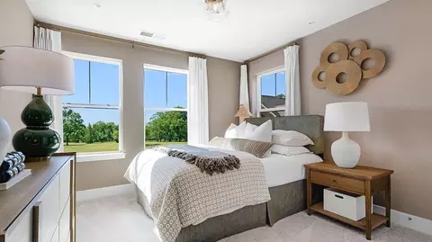 Bedroom - 1208 Crested Wood Dr, Laurel, MD 20724 photo 4 of 5