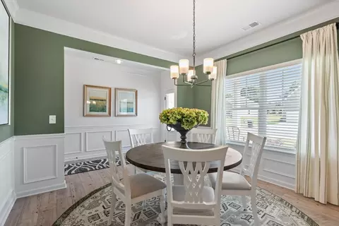 Dining - Bibb Garrett Rd, Tanner, AL 35671 photo 14 of 18