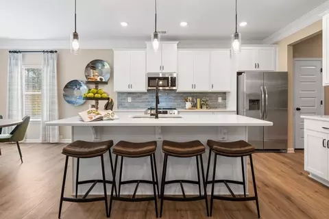 Kitchen - Bibb Garrett Rd, Tanner, AL 35671 photo 9 of 13