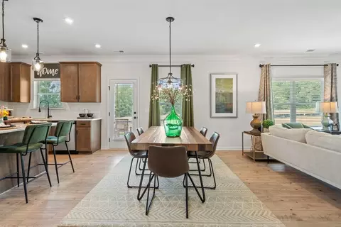 Dining - Bibb Garrett Rd, Tanner, AL 35671 photo 15 of 18