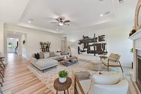 Living - Bibb Garrett Rd, Tanner, AL 35671 photo 2 of 8