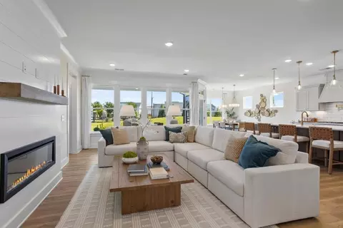 Living - 106 Alexander Trl, Rincon, GA 31326 photo 7 of 7