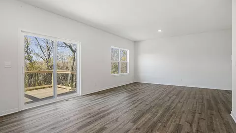 Living - 20803 W 188th Ter, Spring Hill, KS 66083 photo 1 of 6