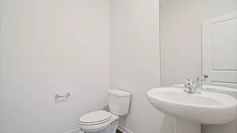 Bath - 20803 W 188th Ter, Spring Hill, KS 66083 photo 1 of 5