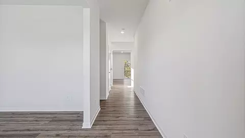 Entry Way - 20803 W 188th Ter, Spring Hill, KS 66083 photo 1 of 5
