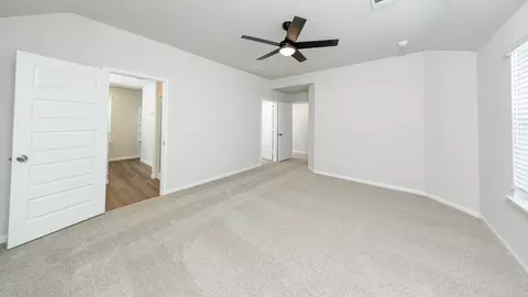 Bedroom - 2316 Pipefish Dr, Conroe, TX 77384 photo 4 of 5