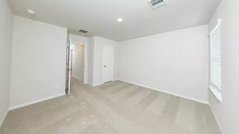 Bedroom - 2316 Pipefish Dr, Conroe, TX 77384 photo 2 of 5