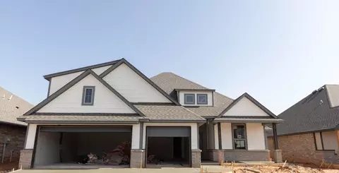12509 SW 31st St, Yukon, OK 73099