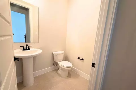 Bath - 2016 Grey Birch Pl, Aledo, TX 76008 photo 2 of 2