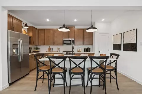 Kitchen - 511 Brookside Dr, Van Alstyne, TX 75495 photo 9 of 9