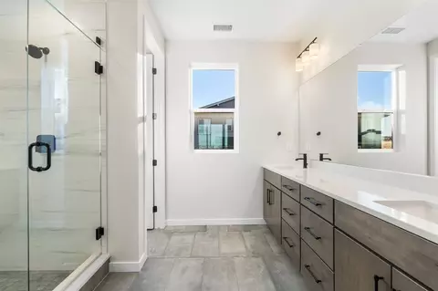 Bath - 12110 Octave Ave, Lone Tree, CO 80124 photo 1 of 3