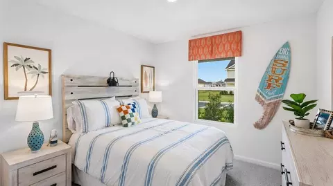 Bedroom - 5466 Horizons Edge, Milton, FL 32583 photo 3 of 8