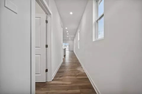 Entry Way - 2955 31st St NE, Hickory, NC 28601 photo 1 of 3