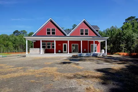 Exterior - 234 Hall Rd, Hampton, VA 23664 photo 5 of 11