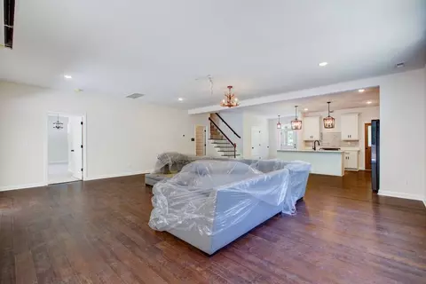 Living - 234 Hall Rd, Hampton, VA 23664 photo 2 of 2