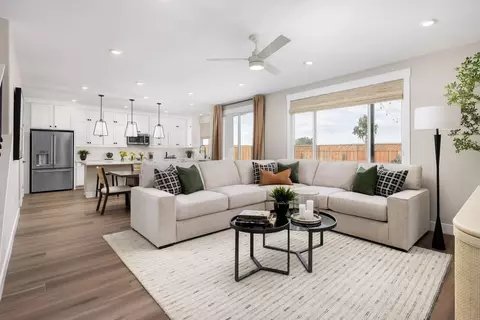 Living - 24 E Bellum Pl, Mountain House, CA 95391 photo 1 of 2