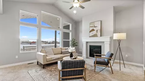 Living - 1740 Combe Rd, Ogden, UT 84403 photo 2 of 4