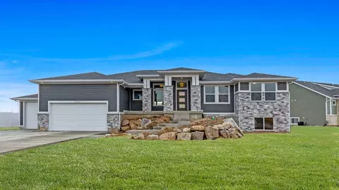 Exterior - 1740 Combe Rd, Ogden, UT 84403 photo 8 of 10