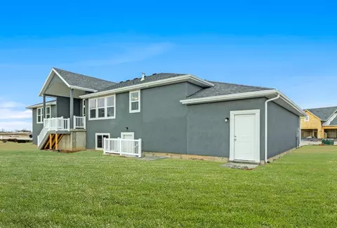 Exterior - 1740 Combe Rd, Ogden, UT 84403 photo 9 of 10