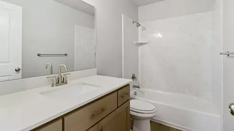 Bath - 1740 Combe Rd, Ogden, UT 84403 photo 2 of 4