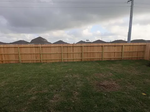 1082 Garnet Star Dr, La Marque, TX 77568