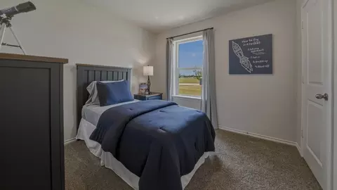 Bedroom - 403 Mission Ct, Bonham, TX 75418 photo 3 of 7
