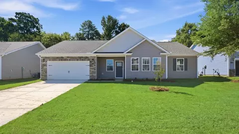 262 Lake Tyler Dr, New Bern, NC 28560