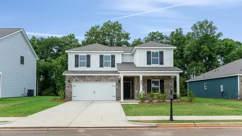 1029 Garden Ln, Prattville, AL 36066