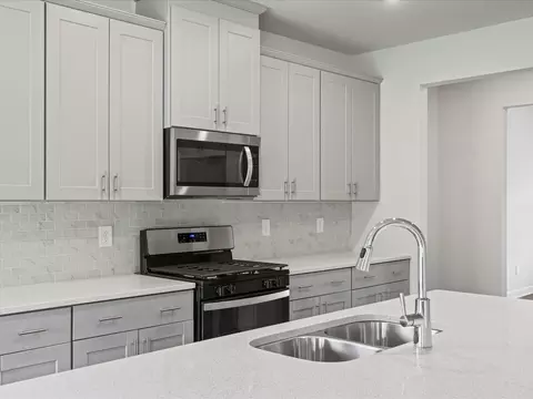 108 Lavinia Cir, Duncan, SC 29334