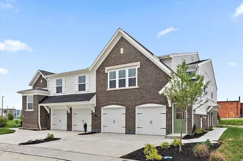 920 Walton Terrace Dr, Walton, KY 41094