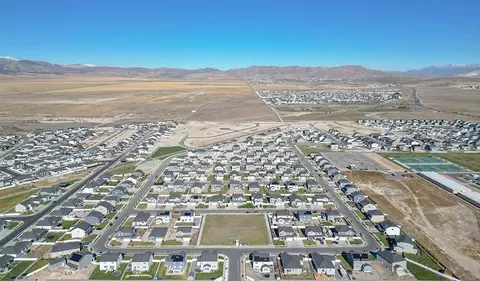View/Area - 1458 Earhart Ln, Eagle Mountain, UT 84005 photo 6 of 11