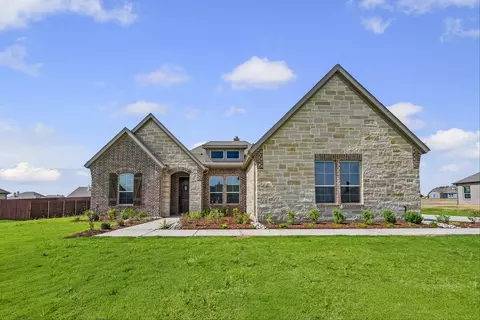 804 Valley Ridge Rd, Van Alstyne, TX 75495
