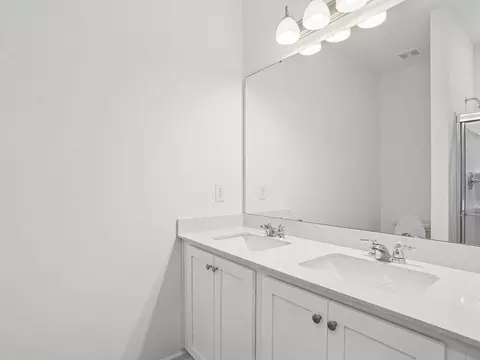 Bath - 6915 Galloway Dr, Middlesex, NC 27557 photo 2 of 3