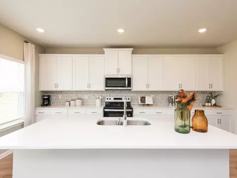 108 Wilcot Rd, Meridianville, AL 35759