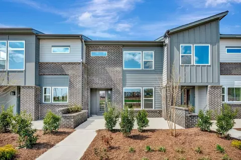 169 Parkland Dr, Pittsboro, NC 27312