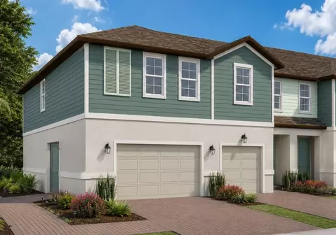 689 Florida Elm Ct, Deland, FL 32720