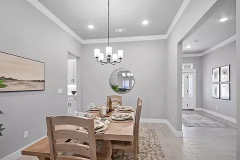 Dining - 101 W Seminole St, Strafford, MO 65757 photo 2 of 5